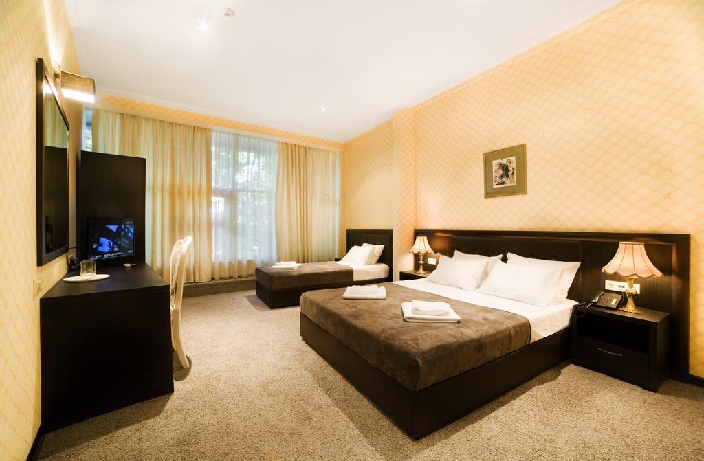 Kalasi Hotel Tiflis Habitación foto